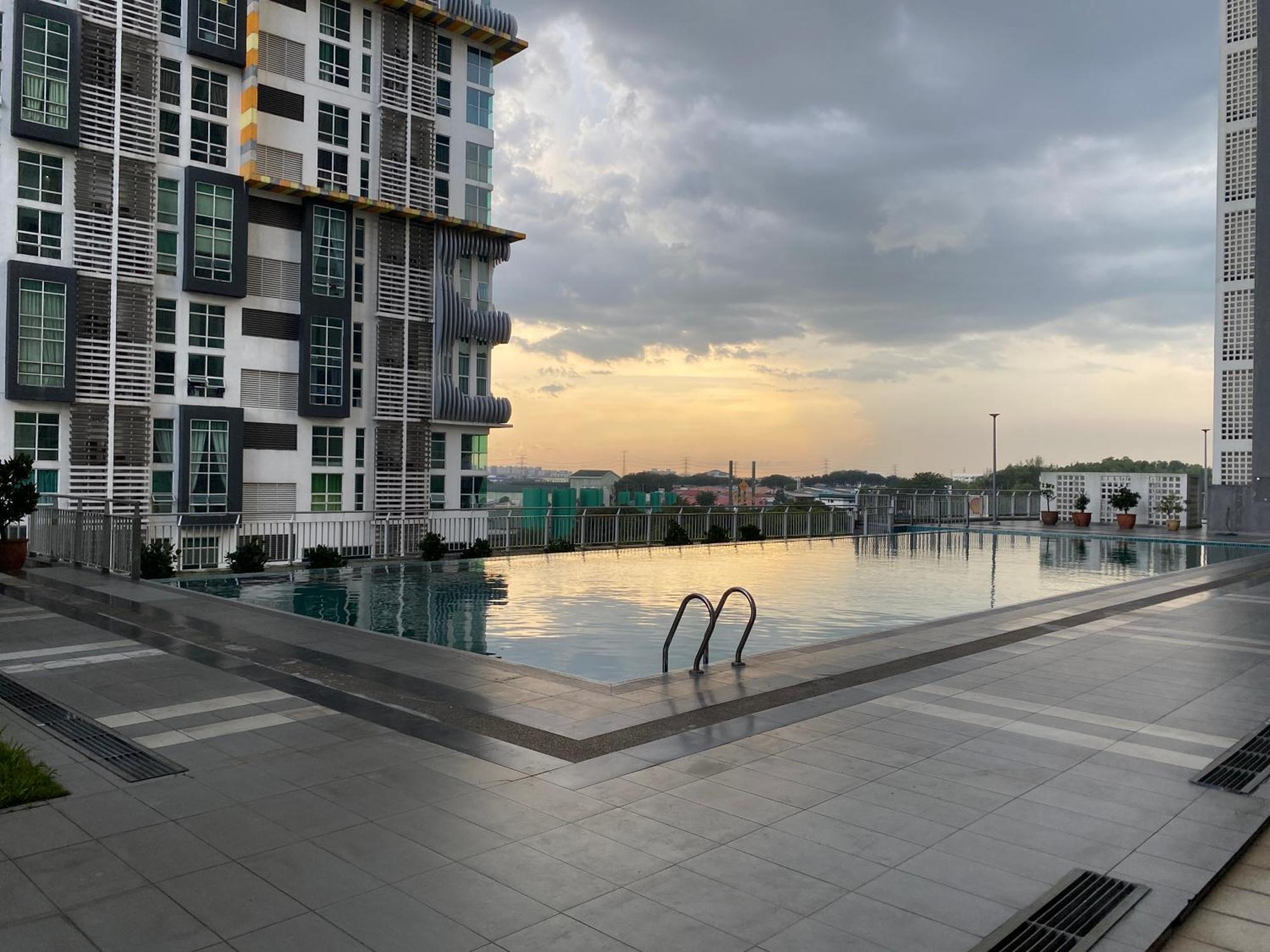 Homestay At Menara U Shah Alam Exterior photo